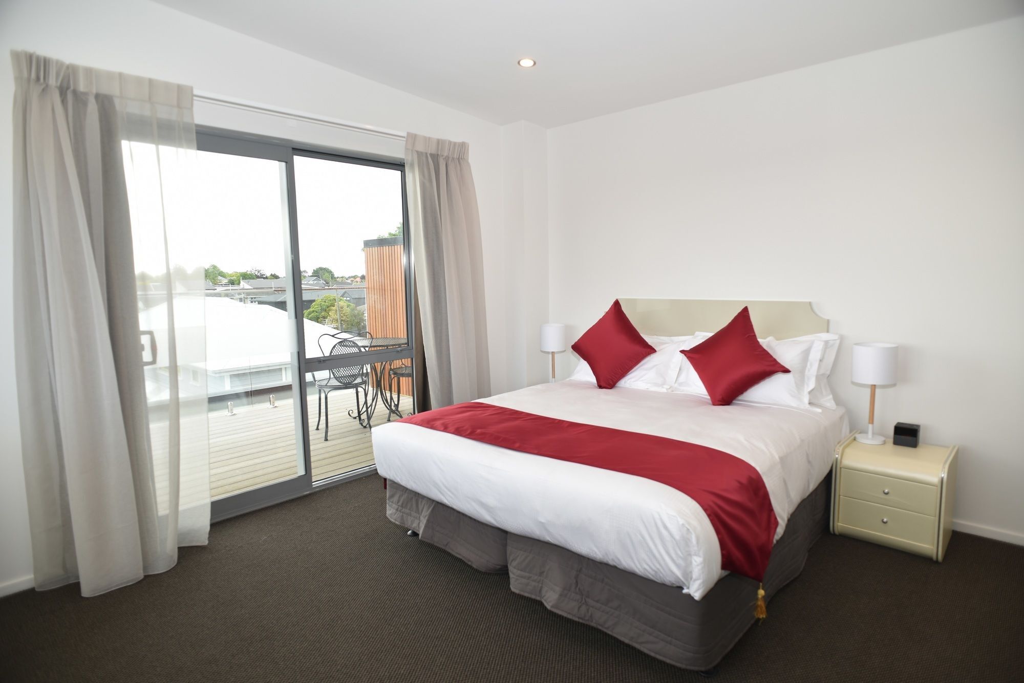 Bealey Plaza Motel Christchurch Exteriör bild A bedroom at the hotel