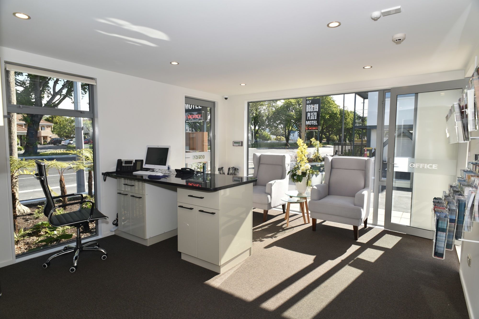 Bealey Plaza Motel Christchurch Exteriör bild Reception